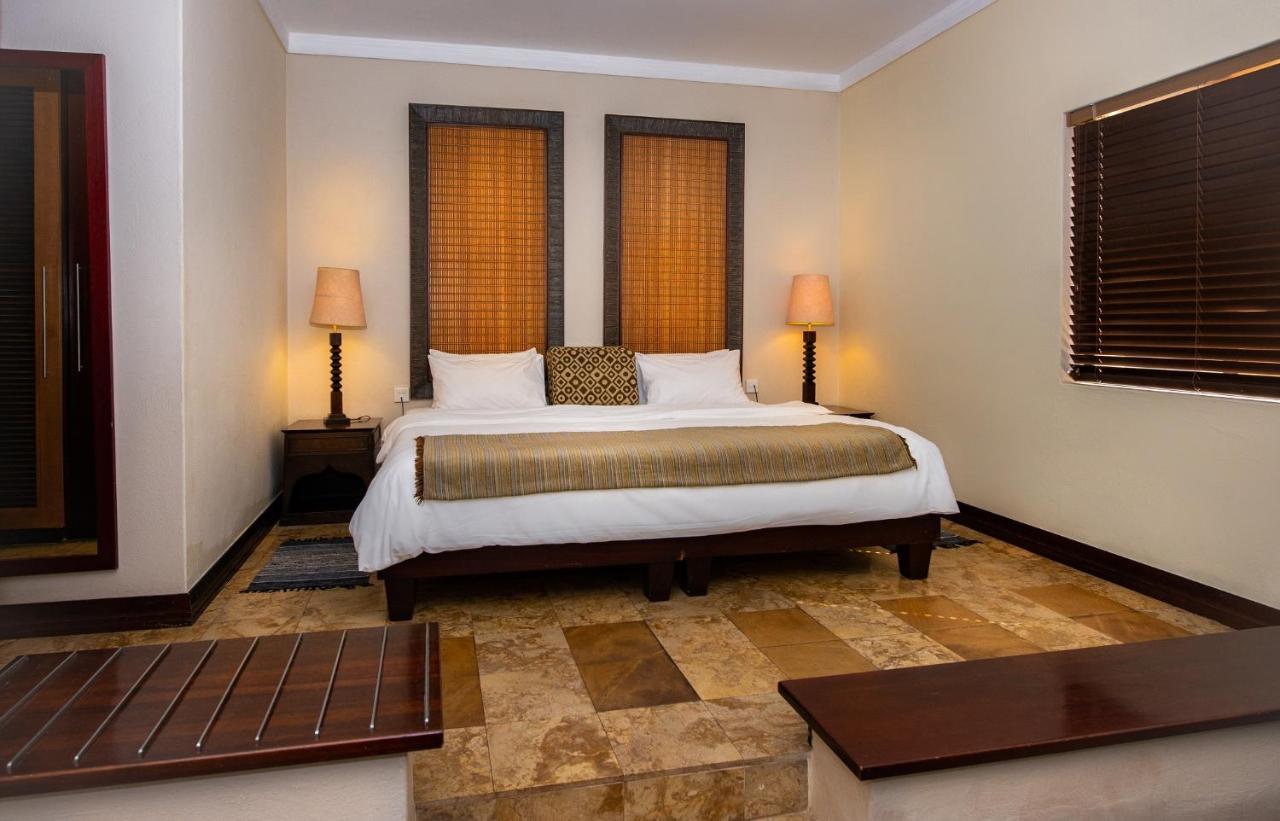 Lombardy Boutique Hotel&Conference Venue Pretoria-Noord Extérieur photo