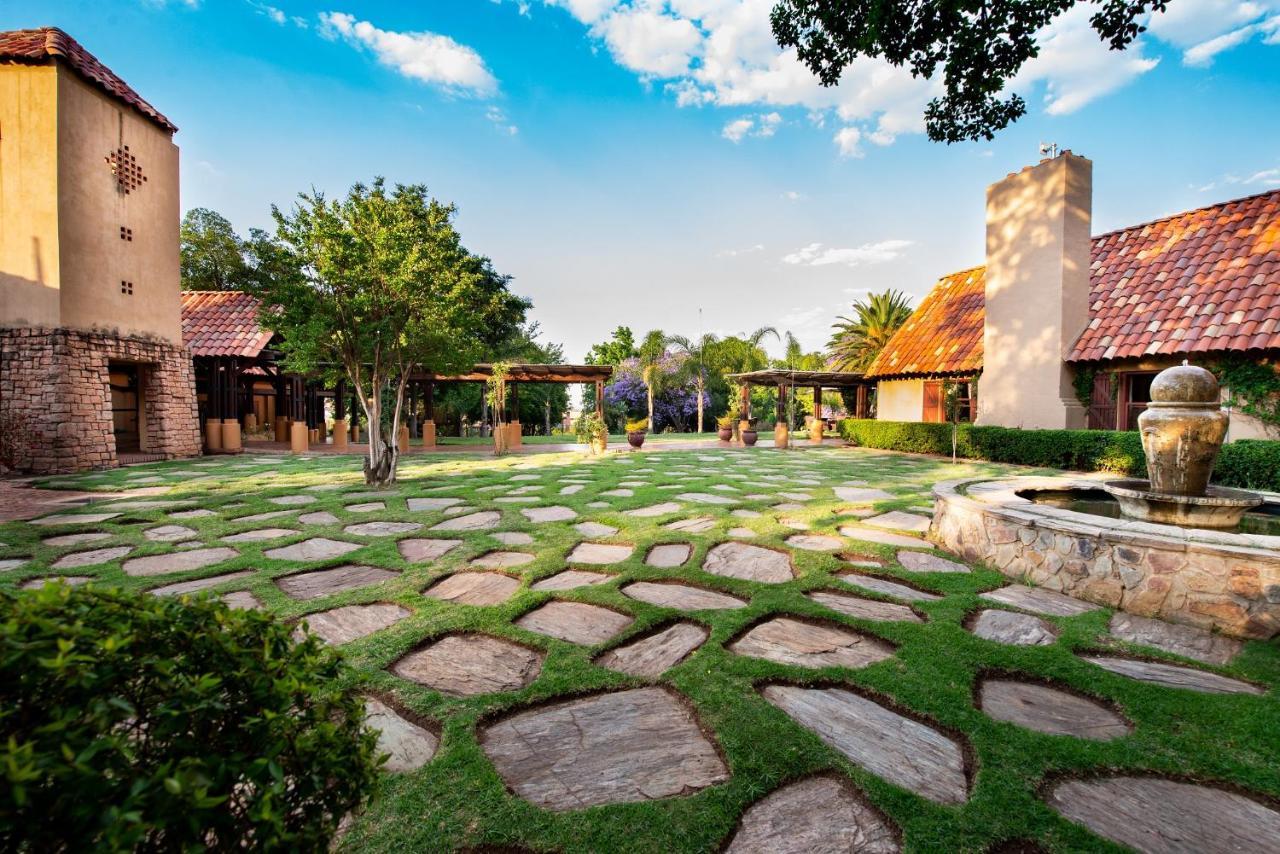 Lombardy Boutique Hotel&Conference Venue Pretoria-Noord Extérieur photo